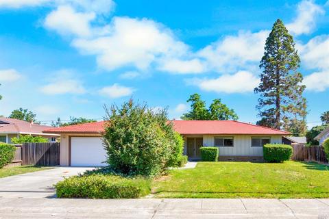 1060 W A St, Dixon, CA 95620 photo 1