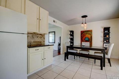 131 Rosemary Dr, Vallejo, CA 94589 photo 8