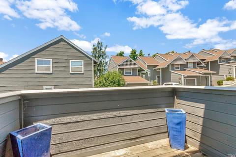 1332 E 7th St, Benicia, CA 94510 photo 2
