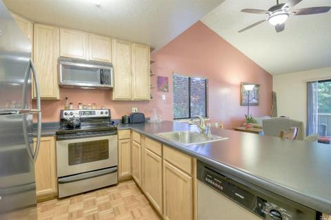 9 Arbor Ct, Cotati, CA 94931 photo 1