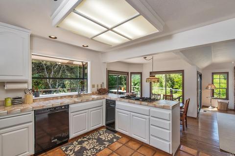 5135 Thomas Rd, Sebastopol, CA 95472 photo 10