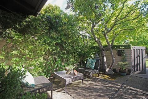 94 Fairways Dr, Napa, CA 94558 photo 21