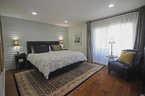 94 Fairways Dr, Napa, CA 94558 photo 8
