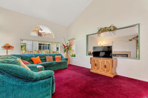 419 Avalon Cir, Vallejo, CA 94589 photo 2