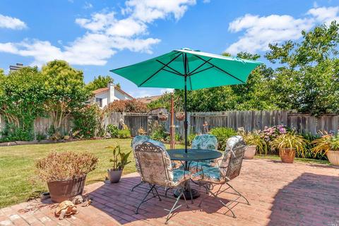 419 Avalon Cir, Vallejo, CA 94589 photo 26