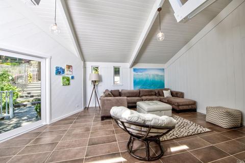 365 Carrera Dr, Mill Valley, CA 94941 photo 19