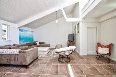 365 Carrera Dr, Mill Valley, CA 94941 photo 18