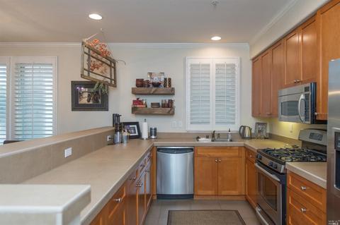 7506 Batkin Ct, Cotati, CA 94931 photo 16