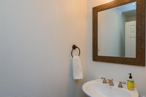 7506 Batkin Ct, Cotati, CA 94931 photo 14