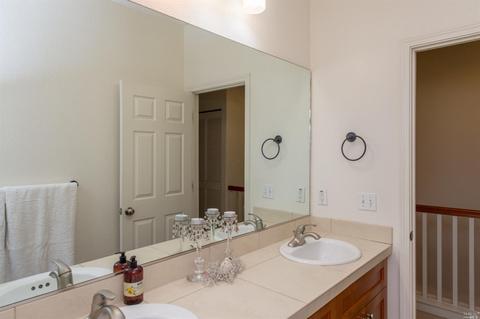 7506 Batkin Ct, Cotati, CA 94931 photo 34