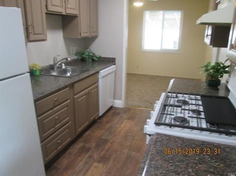303 Manhattan Dr, Vallejo, CA 94591 photo 6