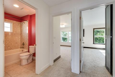 949 Martin Cir, Petaluma, CA 94952 photo 17