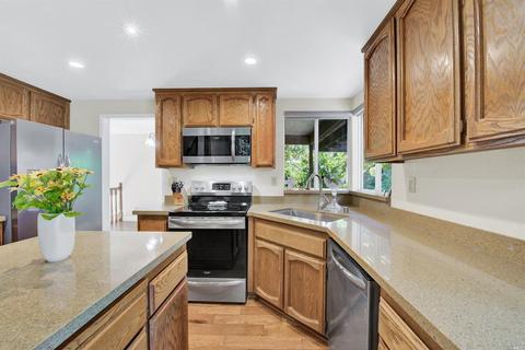 837 Wethersfield Dr, Vacaville, CA 95688 photo 17