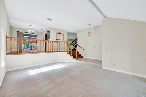 837 Wethersfield Dr, Vacaville, CA 95688 photo 8