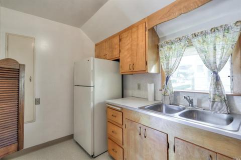 744 W Ohio St, Vallejo, CA 94590 photo 22