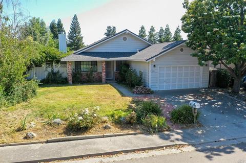 1000 Dawson Dr, Dixon, CA 95620 photo 1