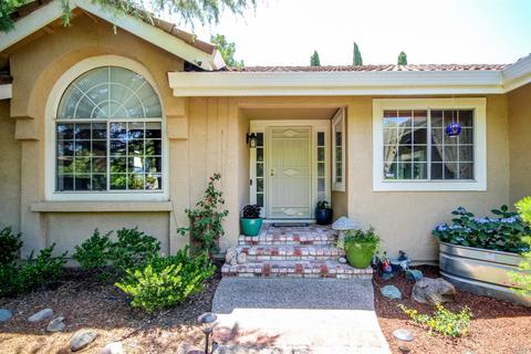 2249 Silver Fox Cir, Fairfield, CA 94534 photo 4