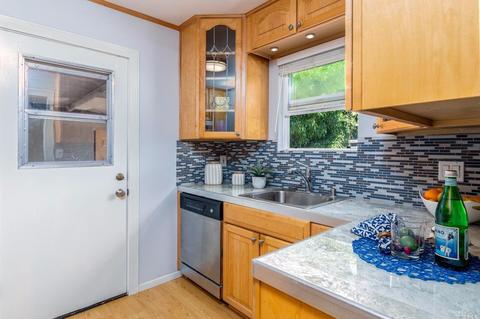 532 Jennings Ave, Vallejo, CA 94591 photo 9