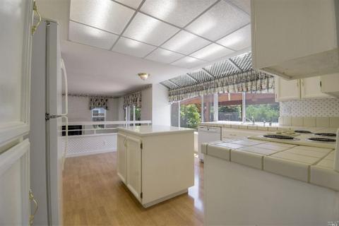 300 Fireweed Ct, Windsor, CA 95492 photo 12