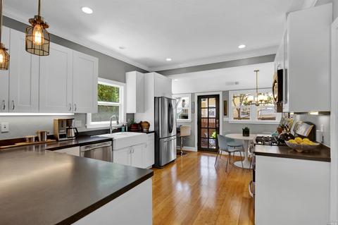 1339 C St, Napa, CA 94559 photo 6