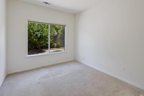 863 Ella Fitzgerald Ct, Windsor, CA 95492 photo 12