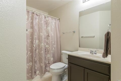 521 Ruby Dr, Vacaville, CA 95687 photo 7