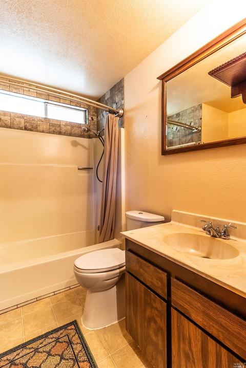35300 Mendo Dr, Willits, CA 95490 photo 17