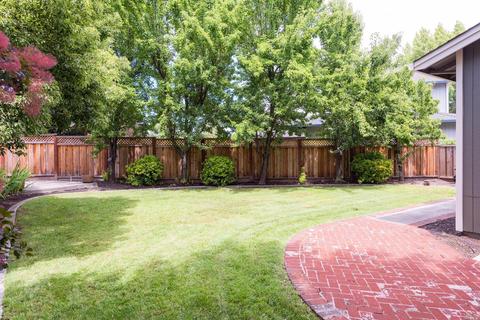 9560 Ashley Dr, Windsor, CA 95492 photo 6