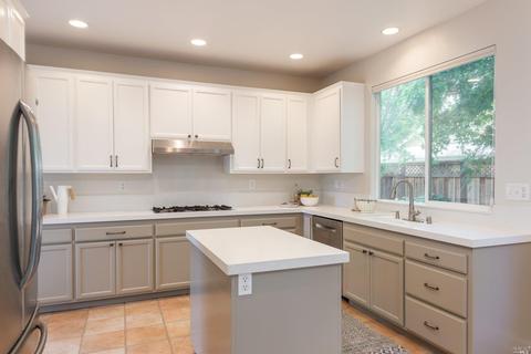 9560 Ashley Dr, Windsor, CA 95492 photo 18