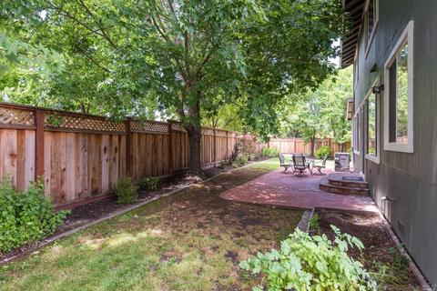 9560 Ashley Dr, Windsor, CA 95492 photo 33