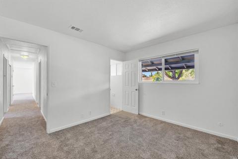 318 Springvalley Dr, Vacaville, CA 95687 photo 20