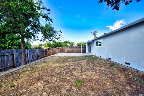 318 Springvalley Dr, Vacaville, CA 95687 photo 27