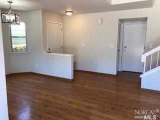 185 Hidden Trail Ln, Vallejo, CA 94591 photo 4