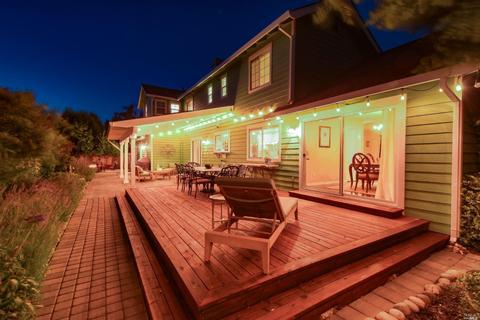 10 Goldminer Ct, Novato, CA 94947 photo 2