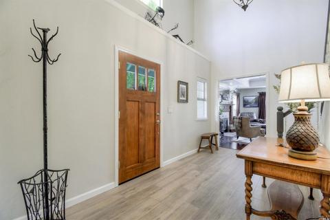 10 Goldminer Ct, Novato, CA 94947 photo 4