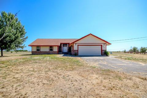 8410 Kobert Ct, Winters, CA 95694 photo 2