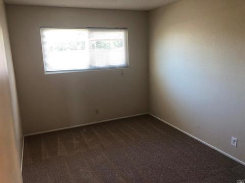 145 Donna Ct, Vallejo, CA 94589 photo 8