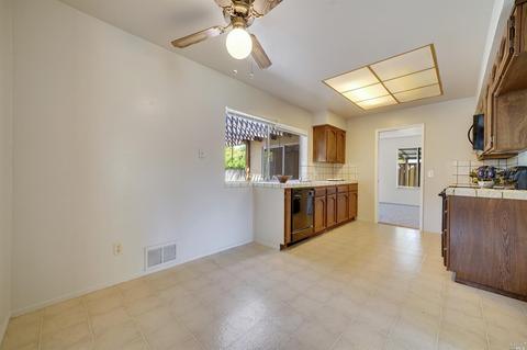 3202 Pelham Ct, Fairfield, CA 94534 photo 8