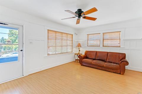 516 Butte St, Vallejo, CA 94590 photo 4