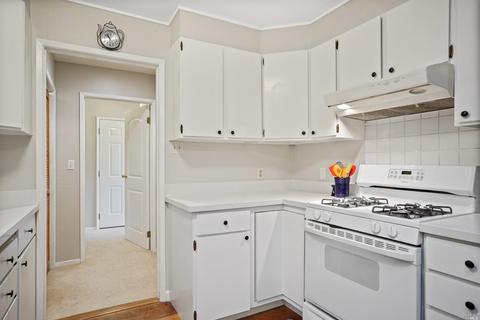 8 Central Dr, Mill Valley, CA 94941 photo 4