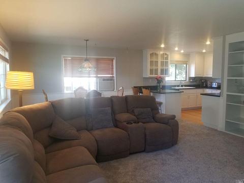 8545 Curry Ct, Windsor, CA 95492 photo 6