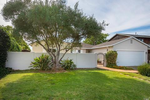 105 Montego Ky, Novato, CA 94949 photo 1