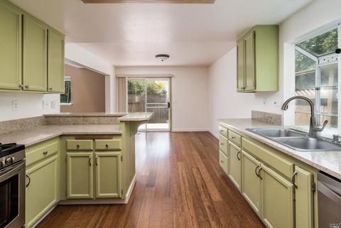21 Greenleaf Ln, Cotati, CA 94931 photo 13