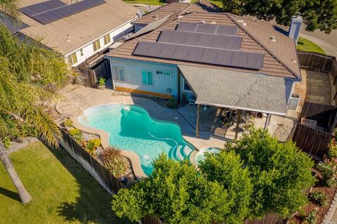 1575 Ferrero Dr, Dixon, CA 95620 photo 3