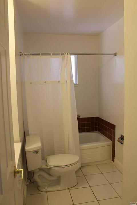 620 W H St, Dixon, CA 95620 photo 10