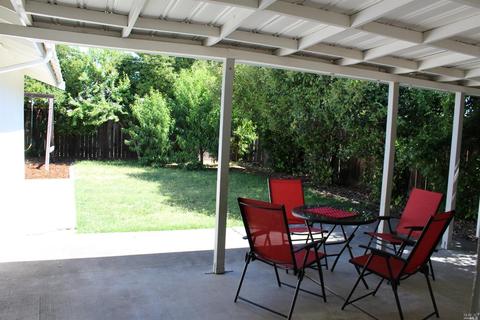 620 W H St, Dixon, CA 95620 photo 18