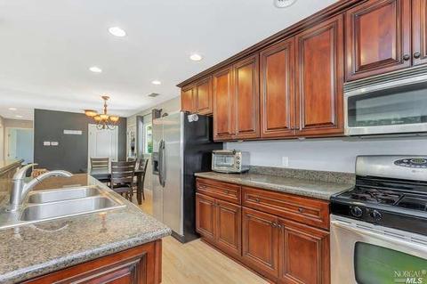 218 University Ave, Vallejo, CA 94591 photo 10