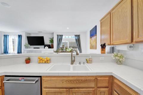 2581 Rowe Dr, Fairfield, CA 94533 photo 14