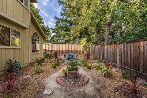10 Billington Ln, Windsor, CA 95492 photo 17