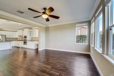 300 Crisp Ave, Vallejo, CA 94592 photo 6